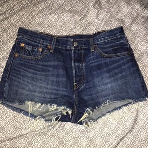 Levi 501 cutoffs.